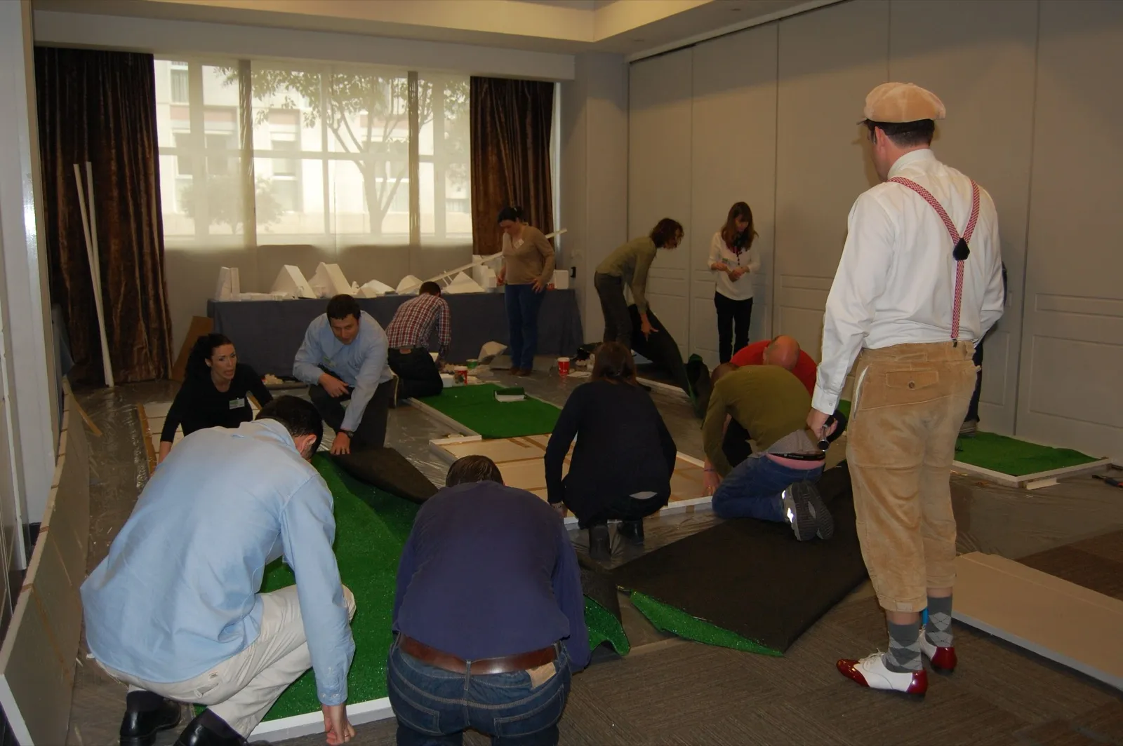 Actividad de team building: Build your Minigolf