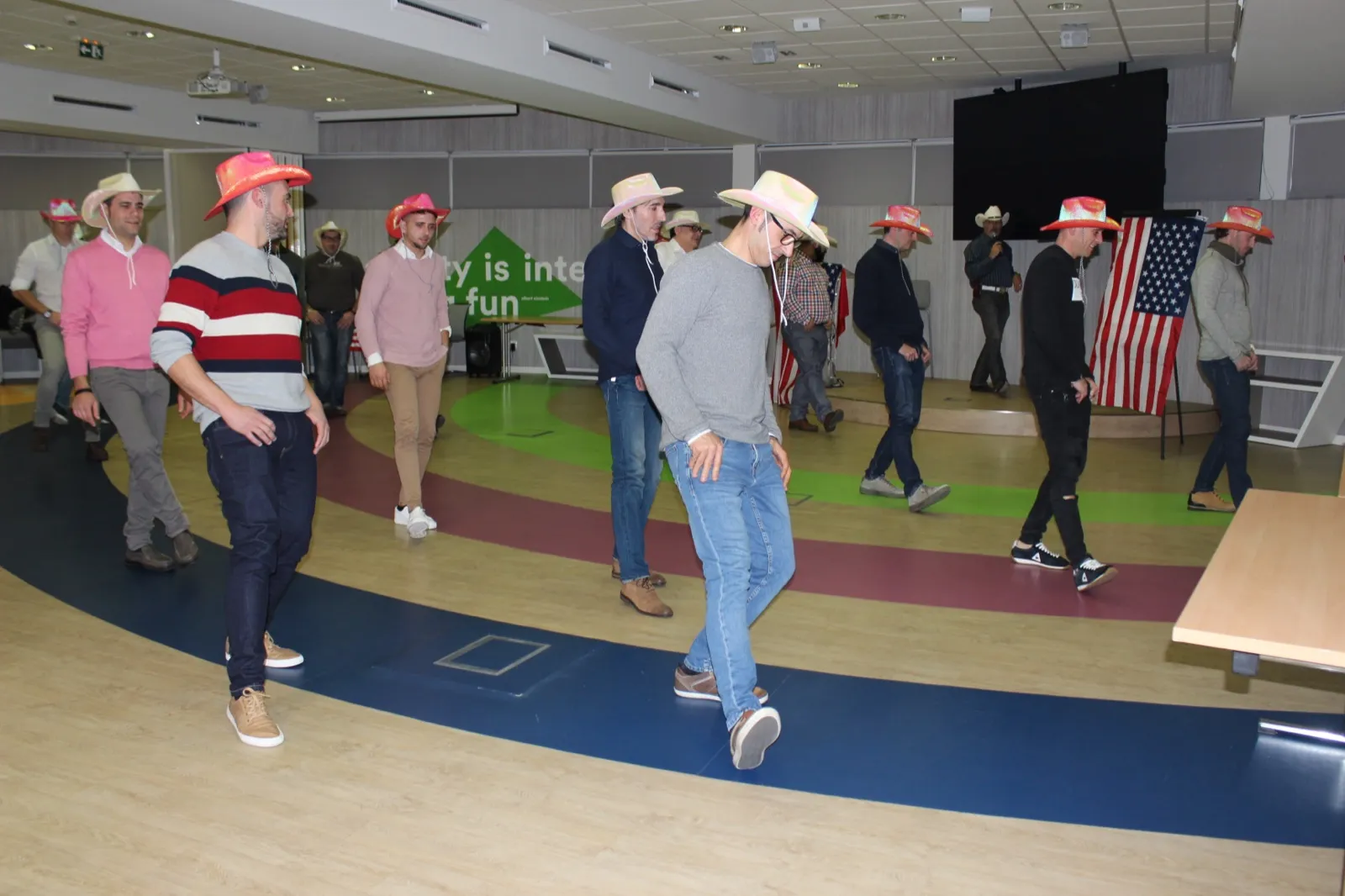 Country Dance — foto 1